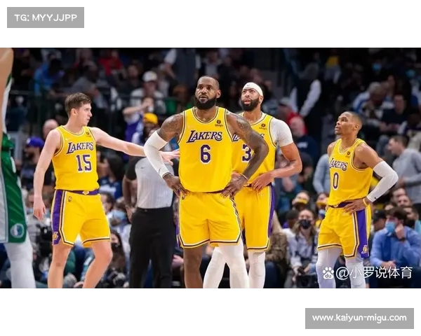 湖人大战太阳预告：詹姆斯与布克争锋，激战开启西部新篇章