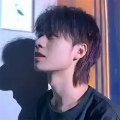 罗露榕
